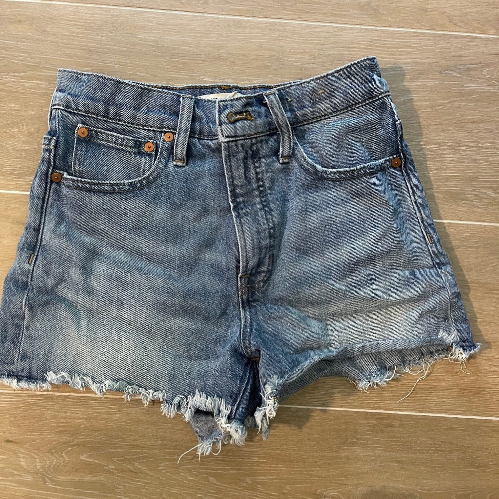 Madewell perfect jean short